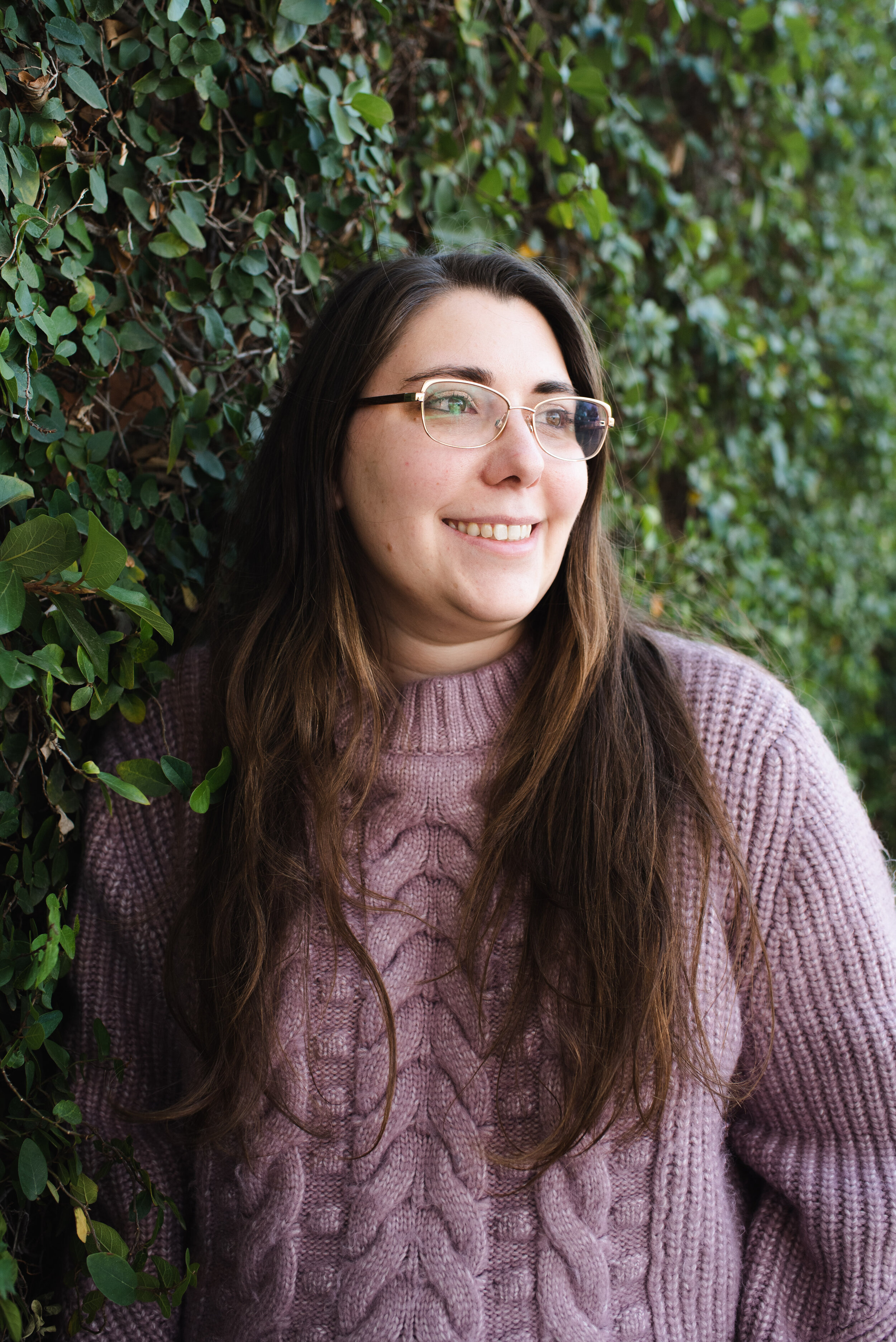 Flora's-headshots-12.jpg